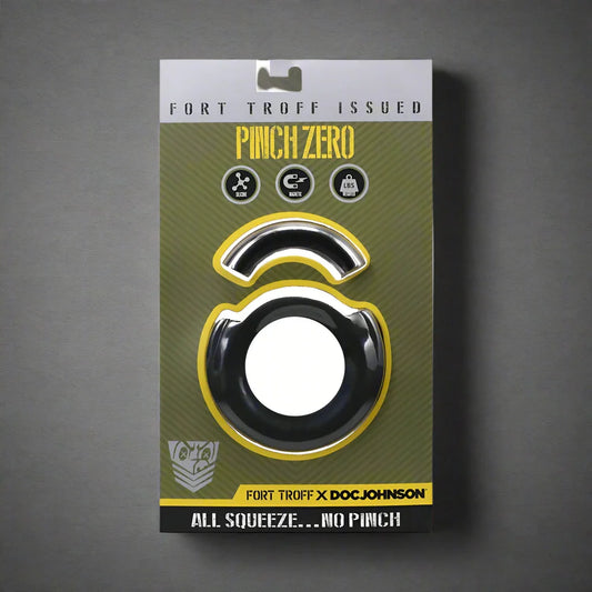 Fort Troff Pinch Zero Ring Black packaging with metal ring and silicone sheath, featuring Magno Lock and extra-wide opening.